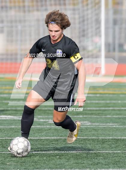 Thumbnail 2 in Queen Creek vs. Mountain View  (Coyote Classic Soccer Tournament) photogallery.