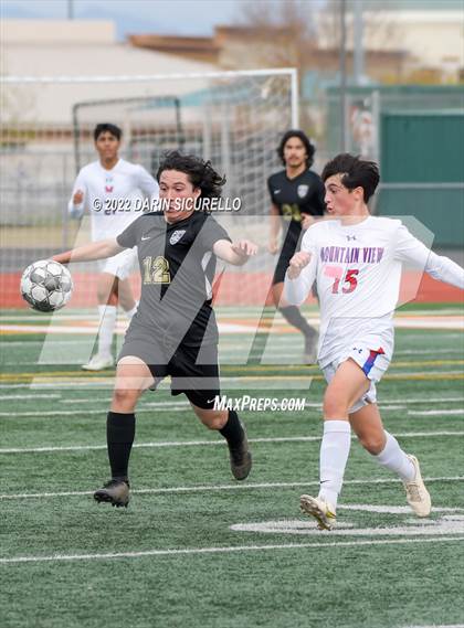 Thumbnail 2 in Queen Creek vs. Mountain View  (Coyote Classic Soccer Tournament) photogallery.