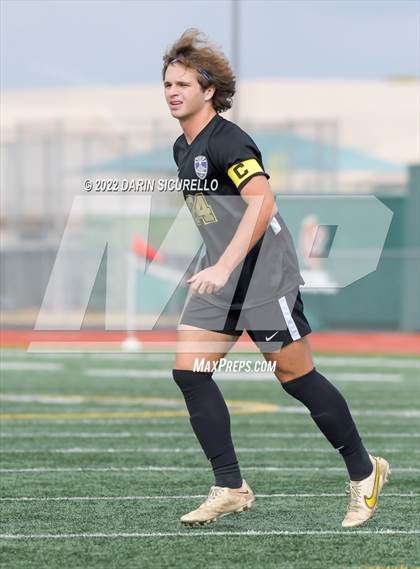 Thumbnail 2 in Queen Creek vs. Mountain View  (Coyote Classic Soccer Tournament) photogallery.