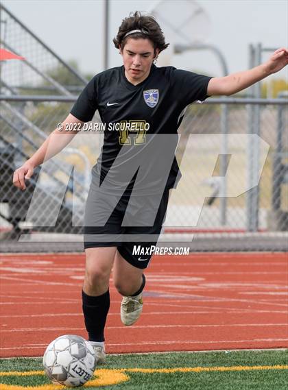 Thumbnail 3 in Queen Creek vs. Mountain View  (Coyote Classic Soccer Tournament) photogallery.