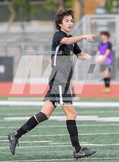 Thumbnail 3 in Queen Creek vs. Mountain View  (Coyote Classic Soccer Tournament) photogallery.