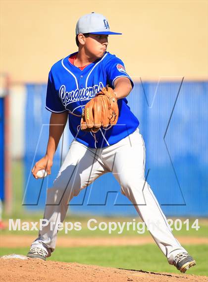 Thumbnail 3 in Fullerton @ Los Altos photogallery.