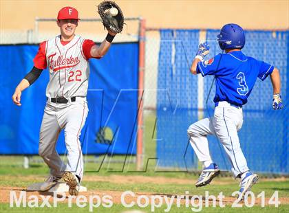 Thumbnail 3 in Fullerton @ Los Altos photogallery.