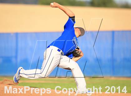 Thumbnail 3 in Fullerton @ Los Altos photogallery.