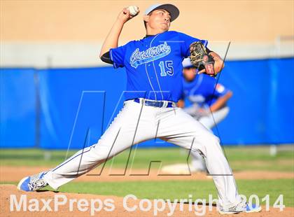 Thumbnail 3 in Fullerton @ Los Altos photogallery.