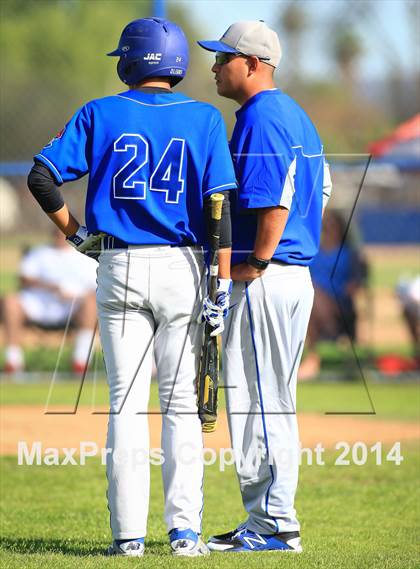 Thumbnail 2 in Fullerton @ Los Altos photogallery.