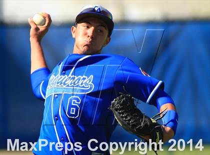 Thumbnail 2 in Fullerton @ Los Altos photogallery.