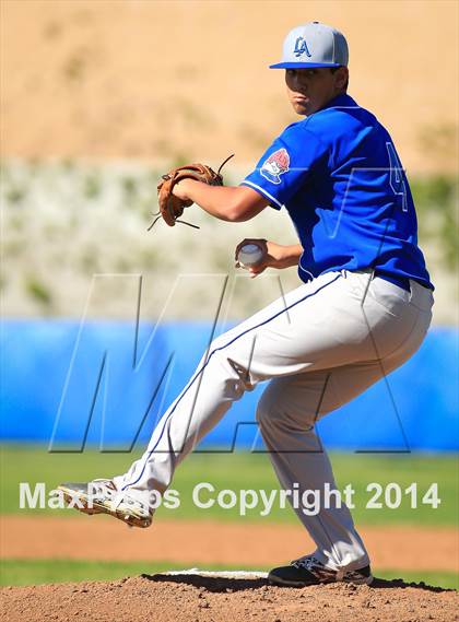 Thumbnail 3 in Fullerton @ Los Altos photogallery.