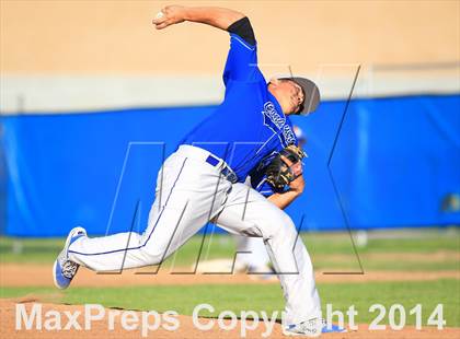 Thumbnail 1 in Fullerton @ Los Altos photogallery.