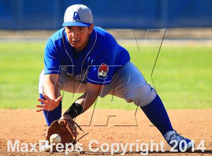 Thumbnail 3 in Fullerton @ Los Altos photogallery.