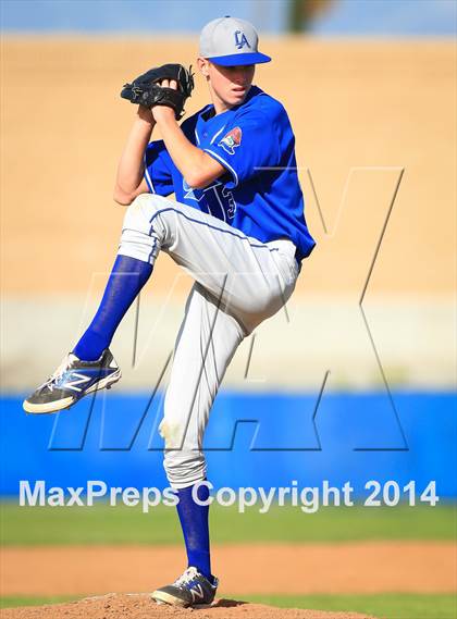 Thumbnail 3 in Fullerton @ Los Altos photogallery.