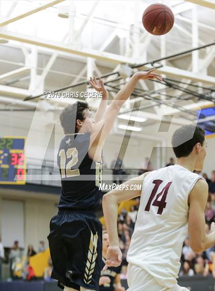 Thumbnail 2 in Sutherland vs. Mendon (Rainbow Classic) photogallery.