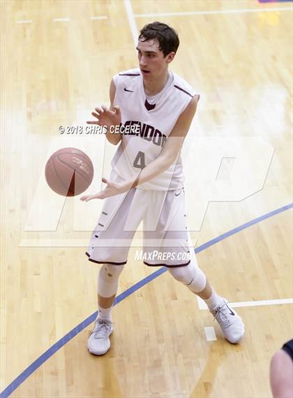 Thumbnail 3 in Sutherland vs. Mendon (Rainbow Classic) photogallery.