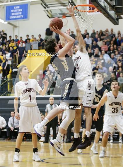 Thumbnail 2 in Sutherland vs. Mendon (Rainbow Classic) photogallery.