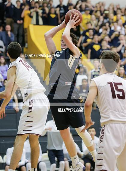 Thumbnail 3 in Sutherland vs. Mendon (Rainbow Classic) photogallery.