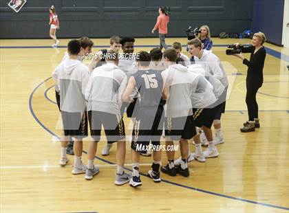 Thumbnail 2 in Sutherland vs. Mendon (Rainbow Classic) photogallery.