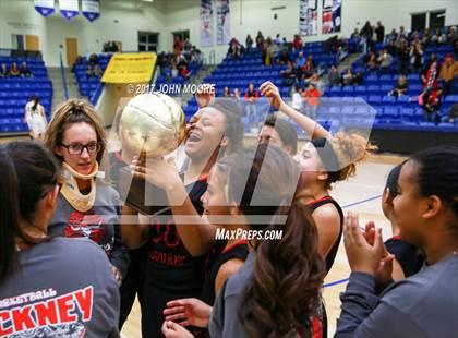 Thumbnail 2 in Post vs Lockney (UIL 2A Bi-District Playoff) photogallery.