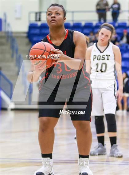 Thumbnail 2 in Post vs Lockney (UIL 2A Bi-District Playoff) photogallery.