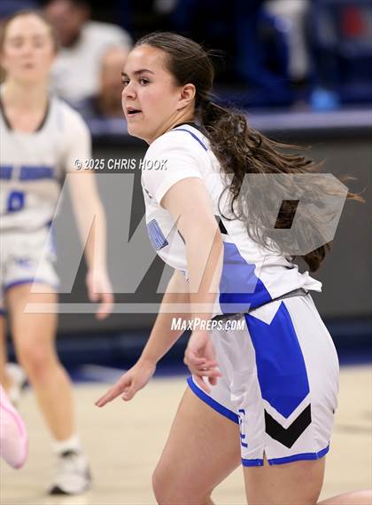 Thumbnail 2 in St. Augustine Catholic vs Desert Christian (McKale Center) photogallery.