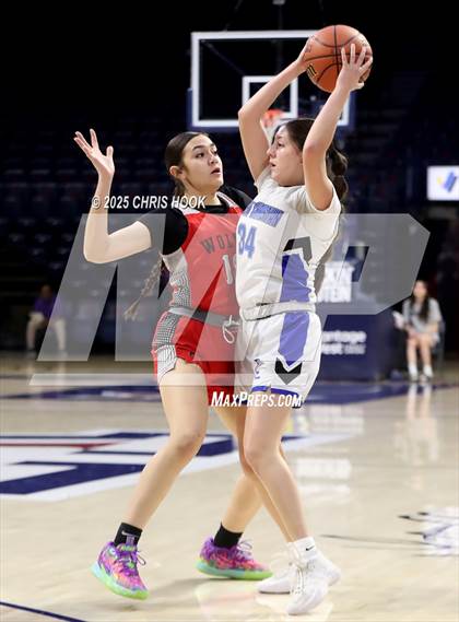 Thumbnail 2 in St. Augustine Catholic vs Desert Christian (McKale Center) photogallery.
