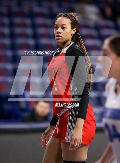 Thumbnail 3 in St. Augustine Catholic vs Desert Christian (McKale Center) photogallery.