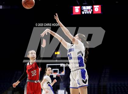 Thumbnail 2 in St. Augustine Catholic vs Desert Christian (McKale Center) photogallery.