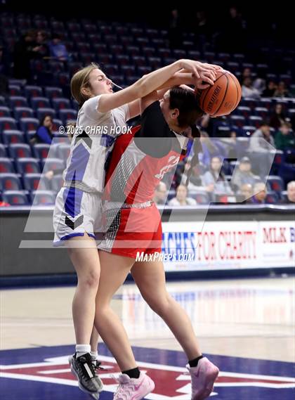 Thumbnail 1 in St. Augustine Catholic vs Desert Christian (McKale Center) photogallery.