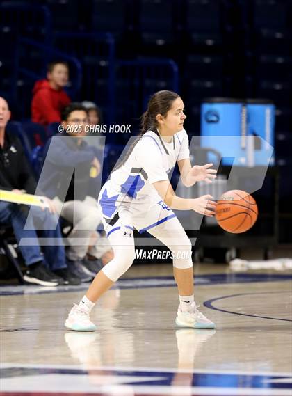 Thumbnail 3 in St. Augustine Catholic vs Desert Christian (McKale Center) photogallery.