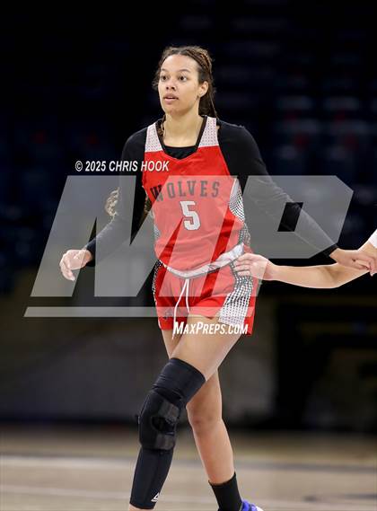 Thumbnail 1 in St. Augustine Catholic vs Desert Christian (McKale Center) photogallery.