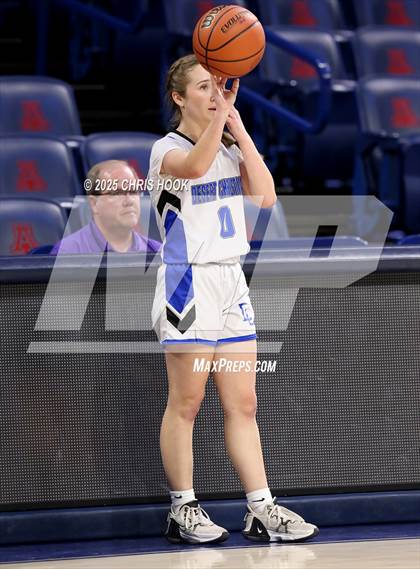 Thumbnail 1 in St. Augustine Catholic vs Desert Christian (McKale Center) photogallery.