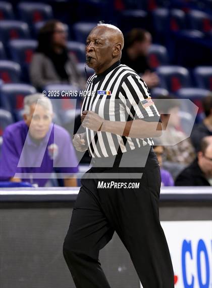 Thumbnail 3 in St. Augustine Catholic vs Desert Christian (McKale Center) photogallery.