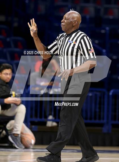 Thumbnail 3 in St. Augustine Catholic vs Desert Christian (McKale Center) photogallery.