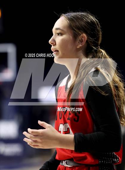 Thumbnail 2 in St. Augustine Catholic vs Desert Christian (McKale Center) photogallery.