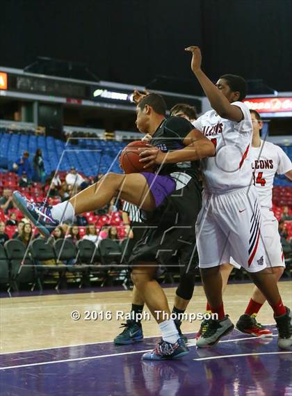 Thumbnail 2 in Redding Christian vs. Vacaville Christian (At Sleep Train Arena) photogallery.