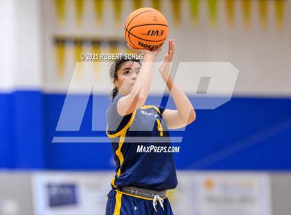 Thumbnail 2 in Chico vs. Oak Ridge (Folsom Vista Winter Classic) photogallery.