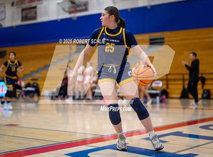 Thumbnail 3 in Chico vs. Oak Ridge (Folsom Vista Winter Classic) photogallery.