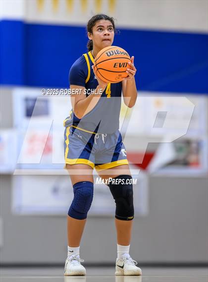 Thumbnail 3 in Chico vs. Oak Ridge (Folsom Vista Winter Classic) photogallery.