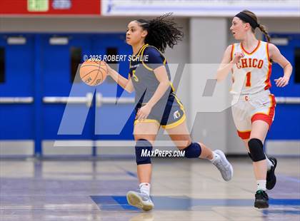 Thumbnail 2 in Chico vs. Oak Ridge (Folsom Vista Winter Classic) photogallery.