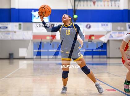 Thumbnail 1 in Chico vs. Oak Ridge (Folsom Vista Winter Classic) photogallery.