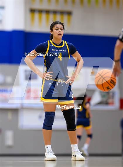 Thumbnail 2 in Chico vs. Oak Ridge (Folsom Vista Winter Classic) photogallery.