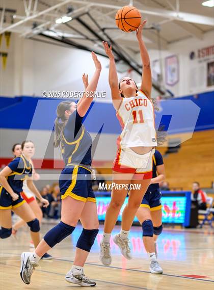 Thumbnail 3 in Chico vs. Oak Ridge (Folsom Vista Winter Classic) photogallery.