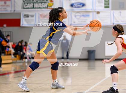 Thumbnail 1 in Chico vs. Oak Ridge (Folsom Vista Winter Classic) photogallery.