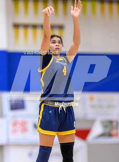 Thumbnail 3 in Chico vs. Oak Ridge (Folsom Vista Winter Classic) photogallery.