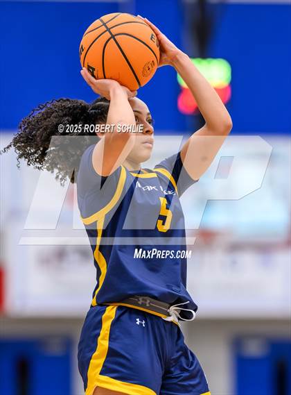 Thumbnail 2 in Chico vs. Oak Ridge (Folsom Vista Winter Classic) photogallery.