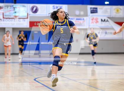 Thumbnail 1 in Chico vs. Oak Ridge (Folsom Vista Winter Classic) photogallery.