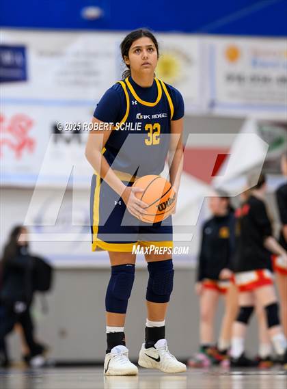 Thumbnail 3 in Chico vs. Oak Ridge (Folsom Vista Winter Classic) photogallery.