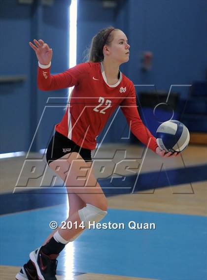 Thumbnail 3 in Mater Dei vs Tesoro (Mohs Classic) photogallery.