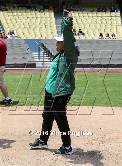 Thumbnail 3 in Eagle Rock vs. Franklin (L.A. City Section D2 Final) photogallery.