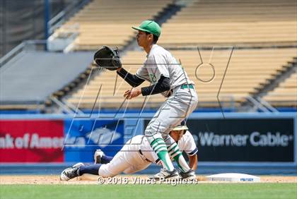 Thumbnail 1 in Eagle Rock vs. Franklin (L.A. City Section D2 Final) photogallery.