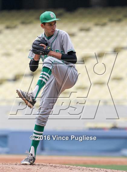 Thumbnail 2 in Eagle Rock vs. Franklin (L.A. City Section D2 Final) photogallery.